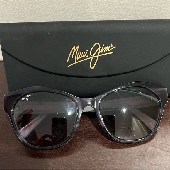 Maui Jim Accessories - Polarized Maui Jim Sunglasses & Case